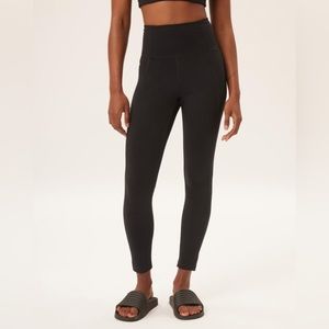 ⚡️LAST CHANCE⚡️Girlfriend Collective Compressive High-Rise Legging in Black